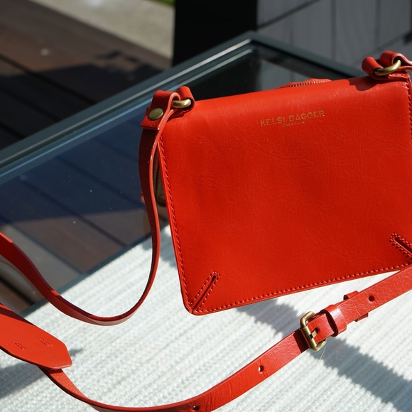 Kelsi Dagger Brooklyn Camera Crossbody Bag EUC - Picture 3 of 7